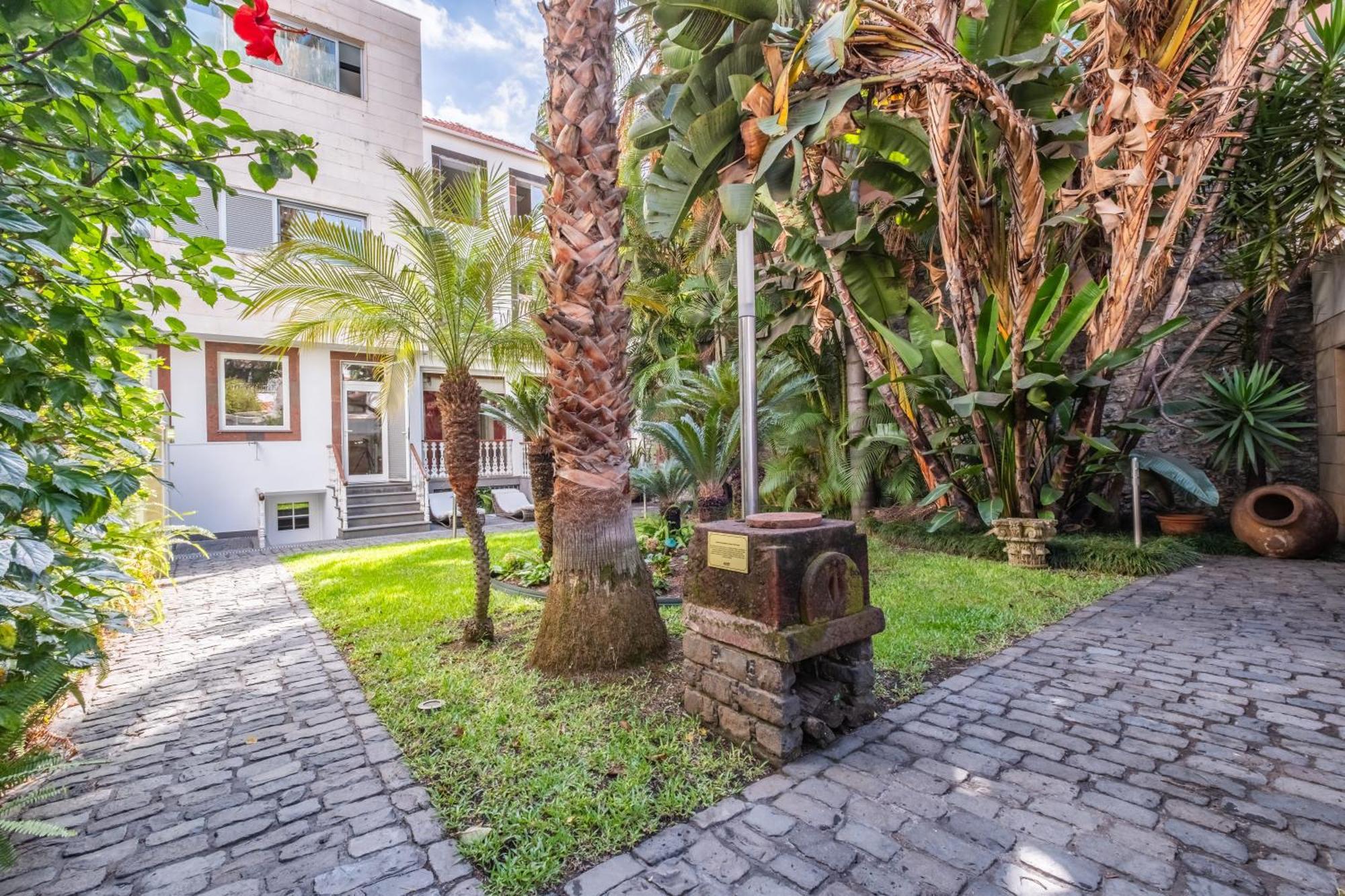 Diniz By Madeira Dream * Funchal (Madeira)